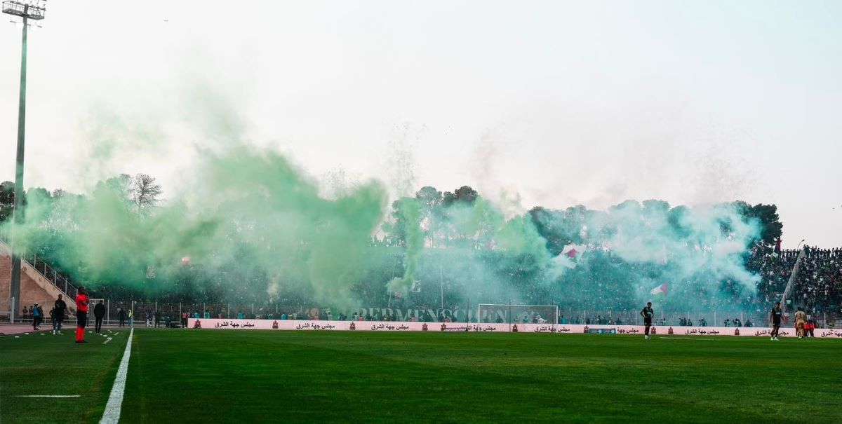 afición Raja Casablanca, con huno verde en Uchda