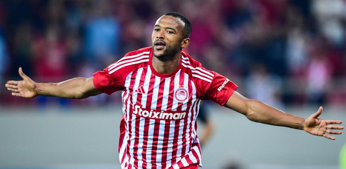 El Kaabi con Olympiacos