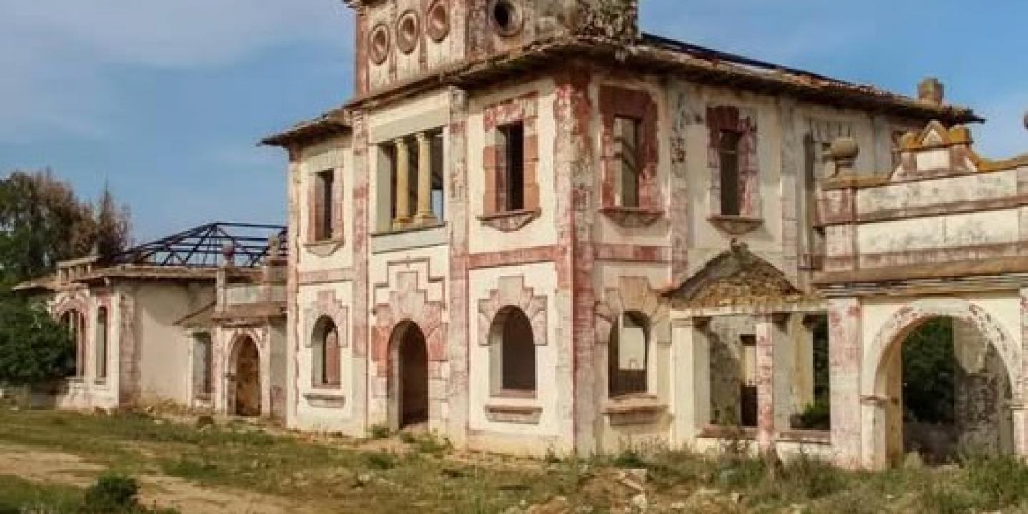 Dar Riffien, Castillejos