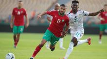 Boufal con la camiseta de Marruecos ante Ghana