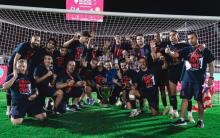 Jugadores y cuerpo técnico del OCS celebran la Copa del Trono